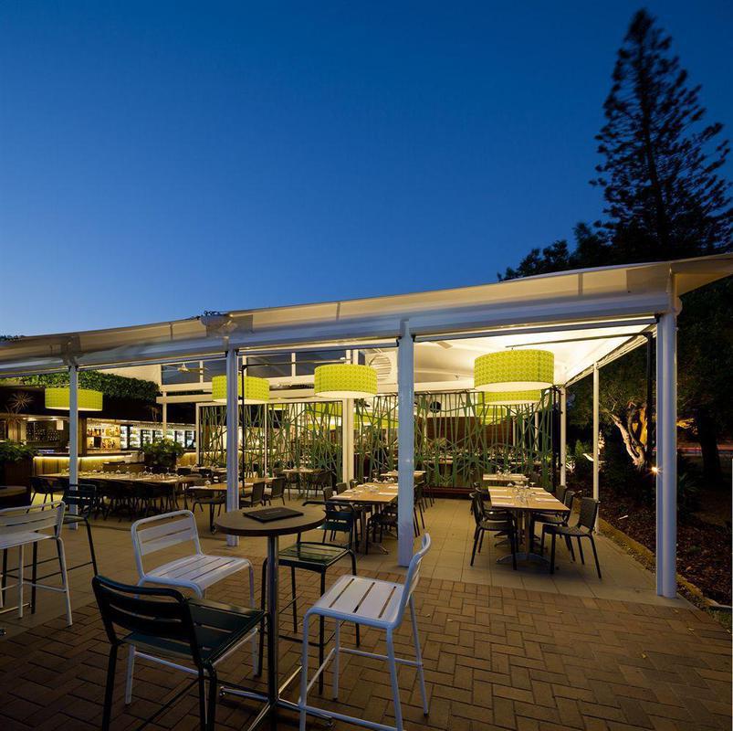 The Glen Hotel And Suites Rochedale Exterior photo