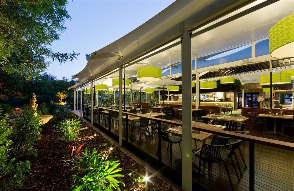 The Glen Hotel And Suites Rochedale Exterior photo
